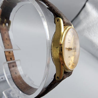 Vintage Timex Watch Women Gold Tone Cream Dial Date 22mm Round New Batttery