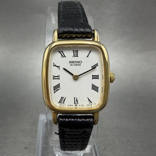 Seiko Watch Women 17mm White Dial Gold Tone Rectangle 2Y005A00 New Battery0