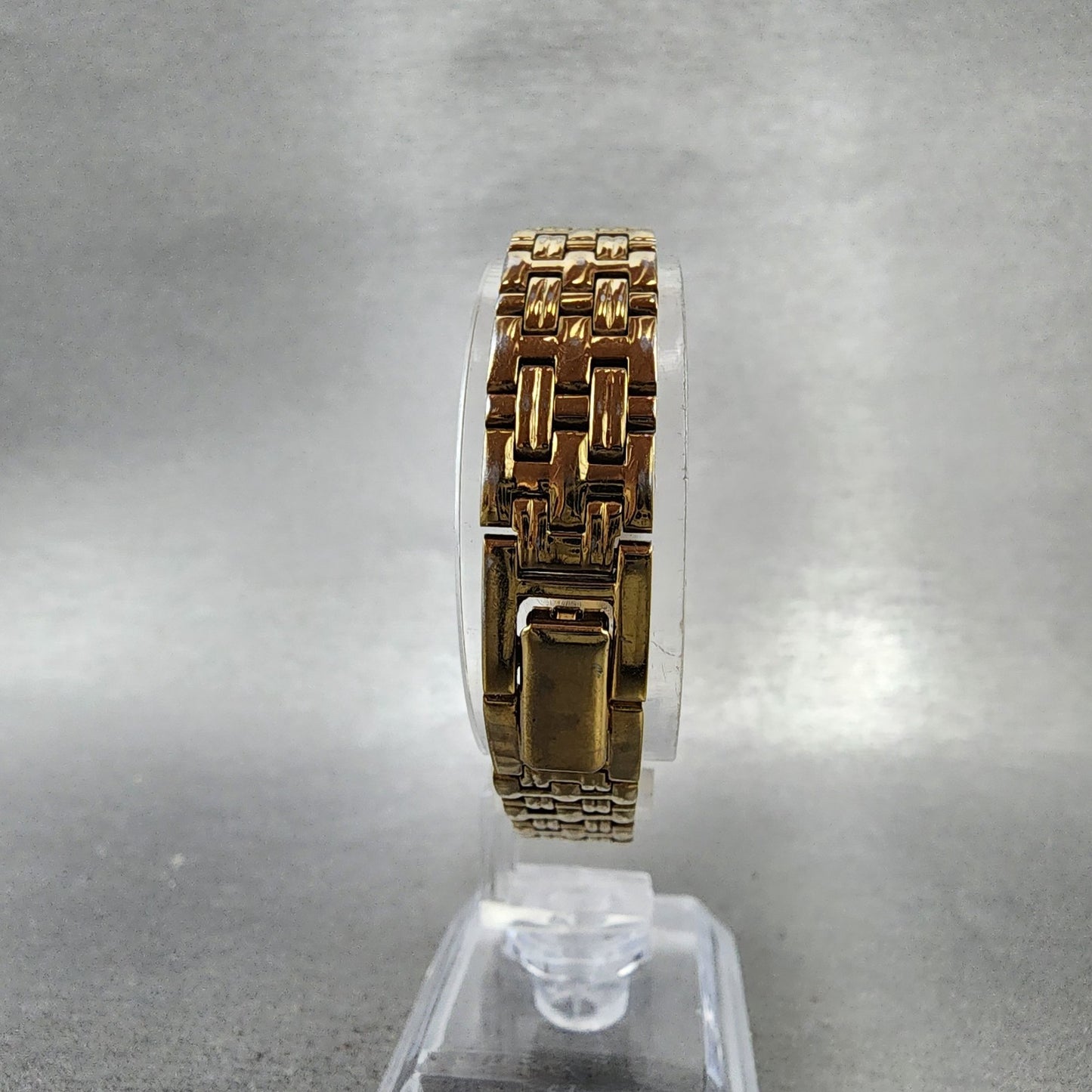 Seiko Tank Watch Women 13mm Champagne Dial Gold Tone 2e207021 New Battery ABC127