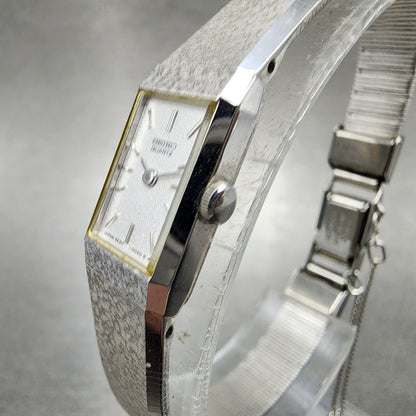 Seiko Tank Watch Women 12mm Silver Dial Silver Tone 2e205029 New Battery2