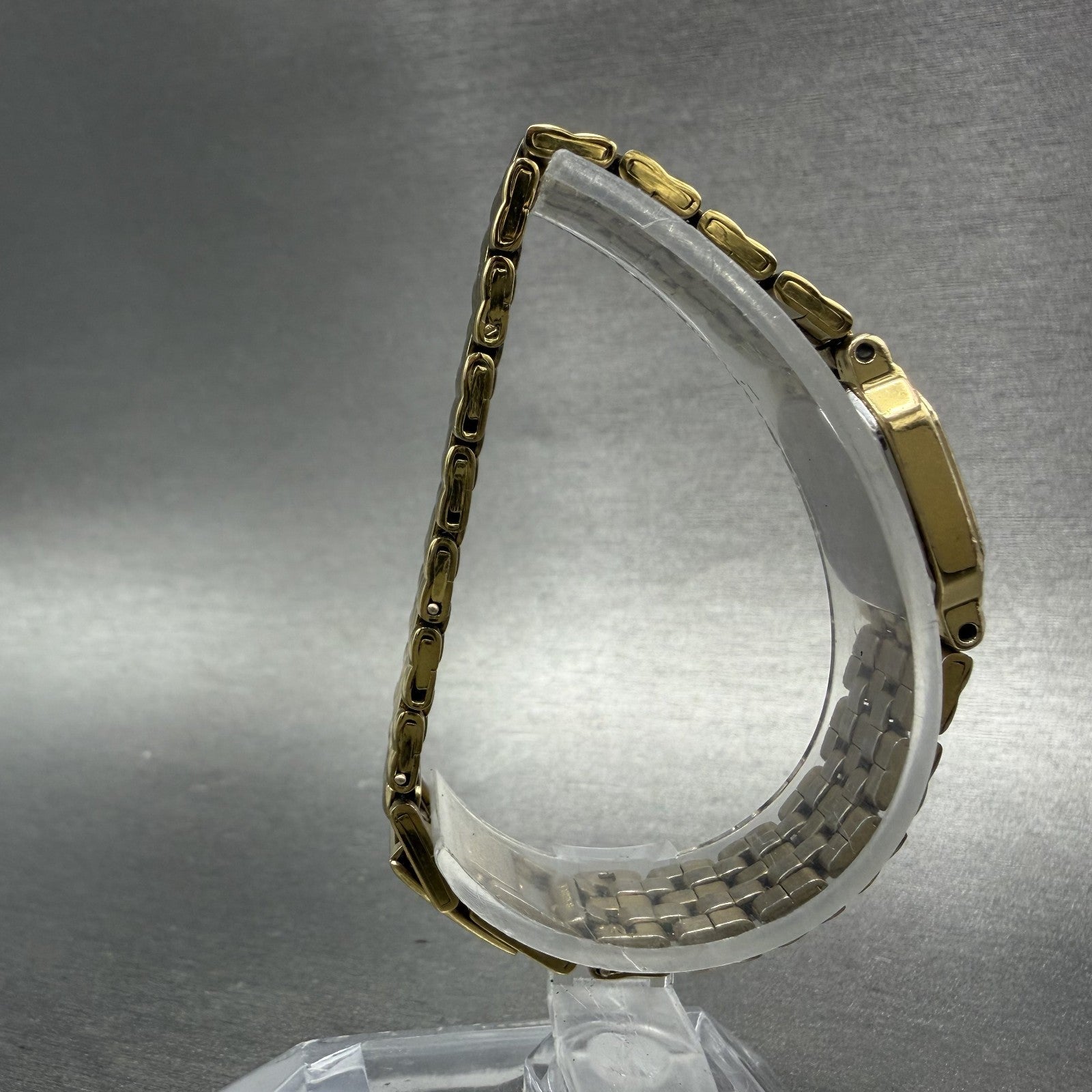 Seiko Tank Watch Women 16mm Champagne Dial Gold Tone 4n00-5249 New Battery ABC8