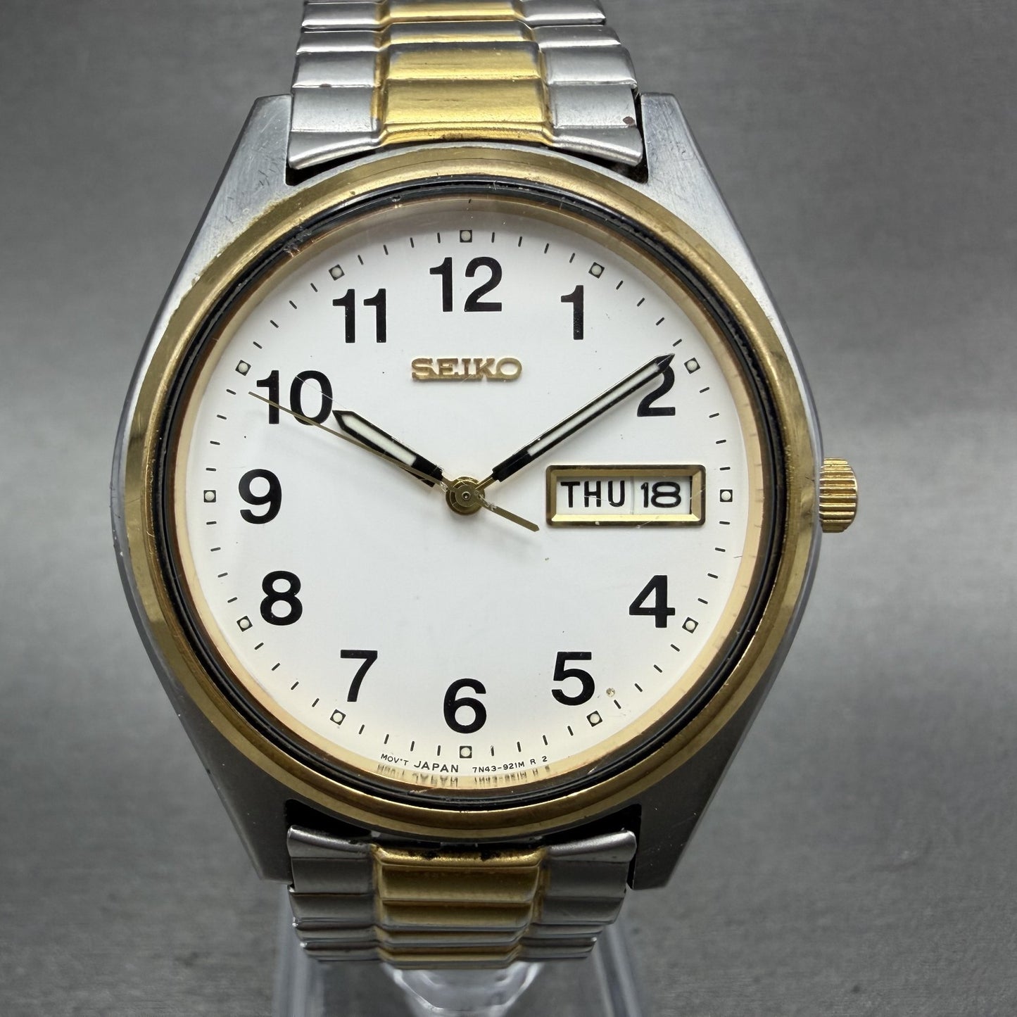 Seiko Watch Men 37mm White Dial Two Tone Daydate Round 7N439048 PARTS0