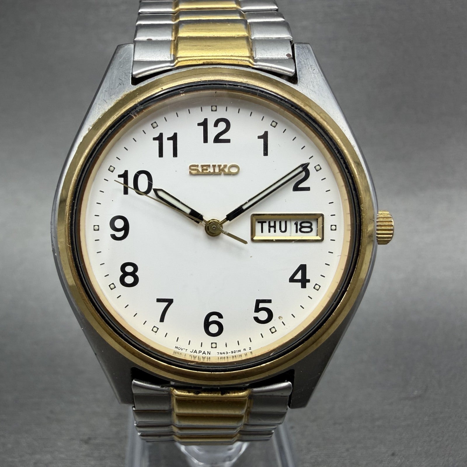 Seiko Watch Men 37mm White Dial Two Tone Daydate Round 7N439048 PARTS0