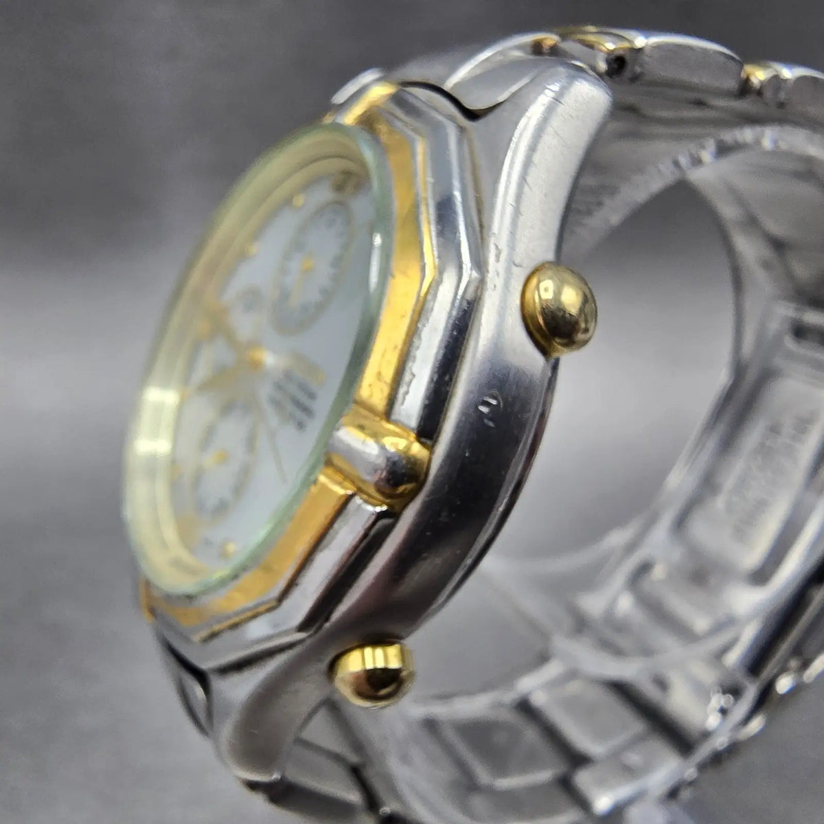Citizen Eco-Drive Chronograph Watch Men 38mm White Dial Two Tone Alarm 0850 Runs3
