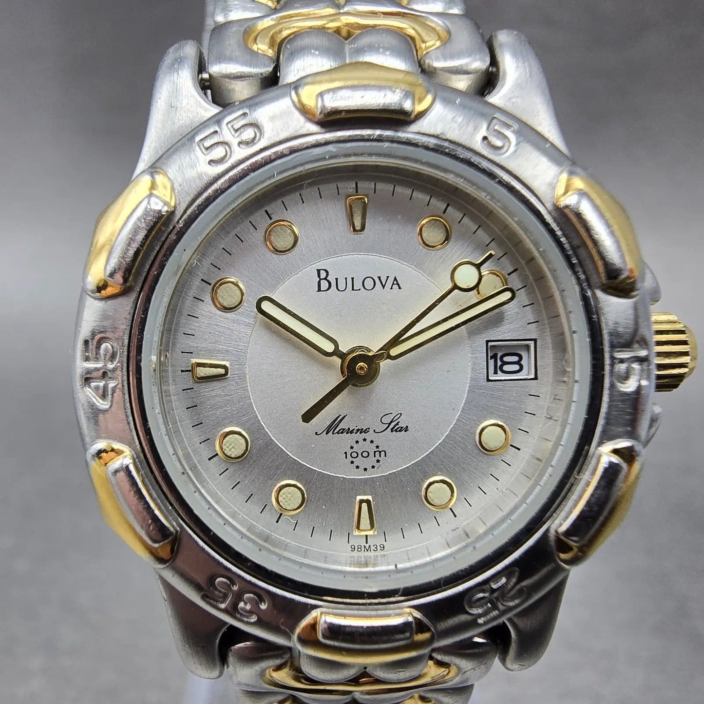 Bulova Marine Star Watch Women 28mm Silver Dial Two Tone Date 98M39 New BatteryK1