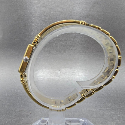 Seiko Watch Women 20mm Champagne dial Gold Square V400-6280 Bangle New Battery6