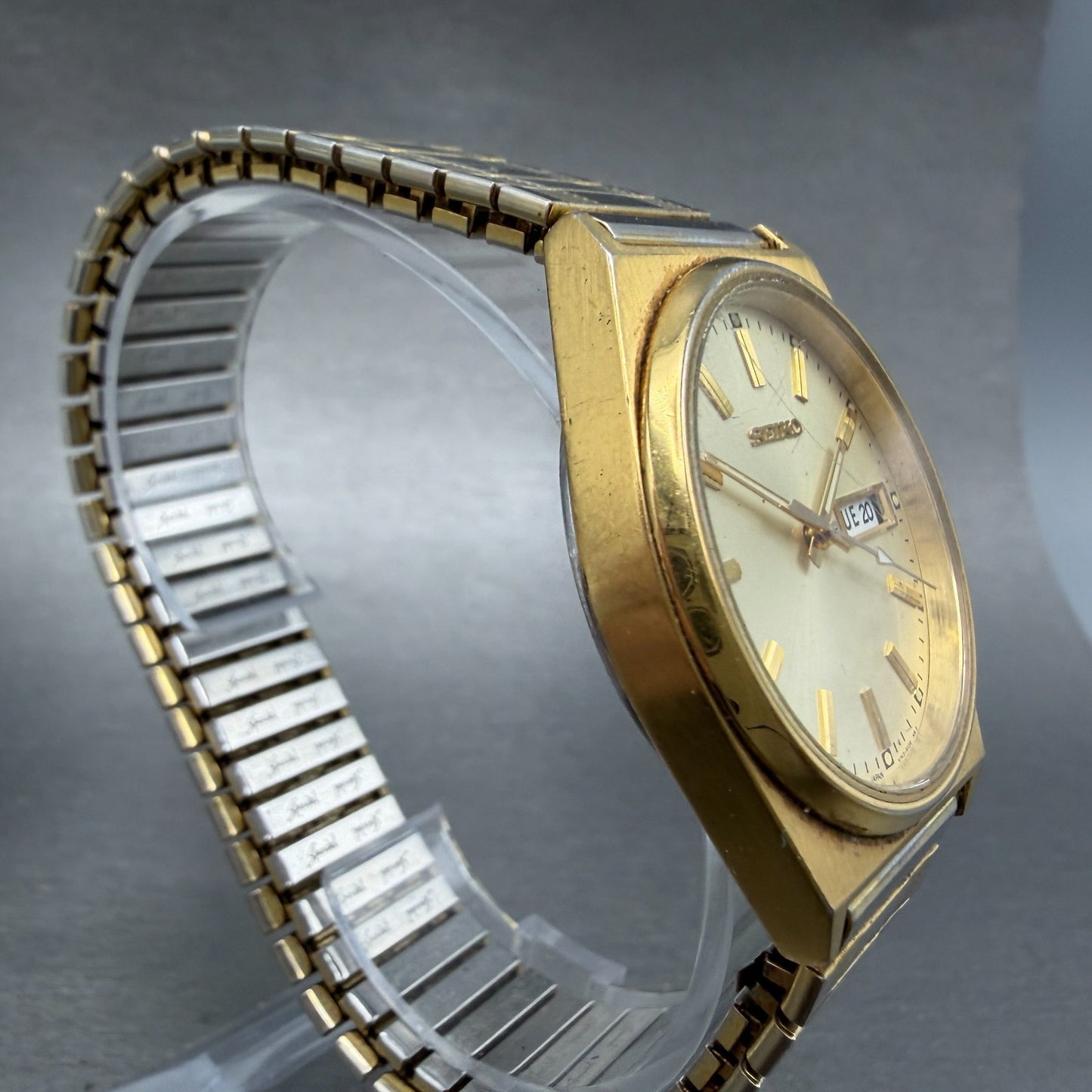 Seiko Watch Men 35mm Champagne Dial Gold Tone Daydate Round V743-9029 PARTS4