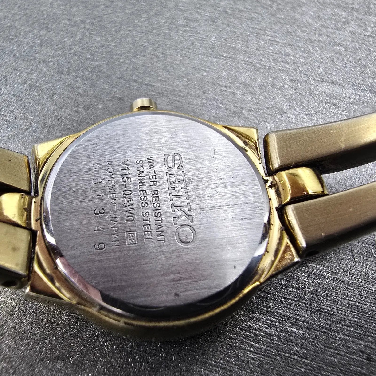 Seiko Solar Watch Women 22mm MOP Dial Gold Tone Round V115-0AW0 Runs Crystals JH8