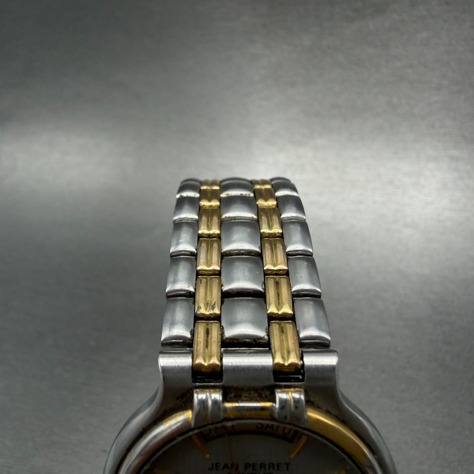 Jean Perret QJ Watch Unisex 33mm Gray Dial Two Daydate Round New Battery4