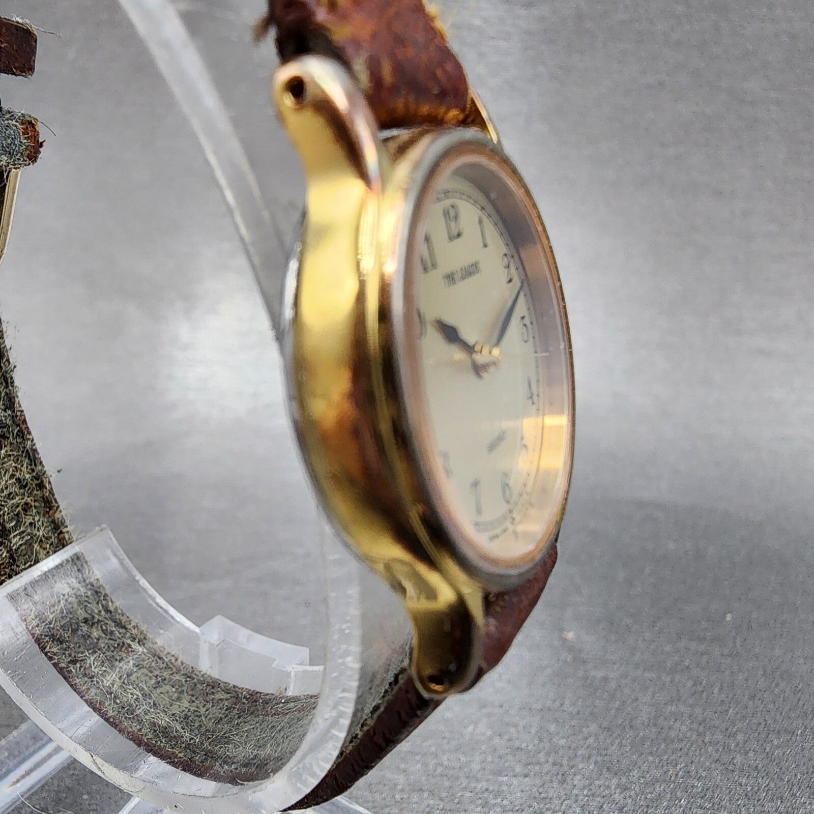 Seiko The League Watch Women 23mm Champagne Dial Gold Dial 2p210a90 New Battery3