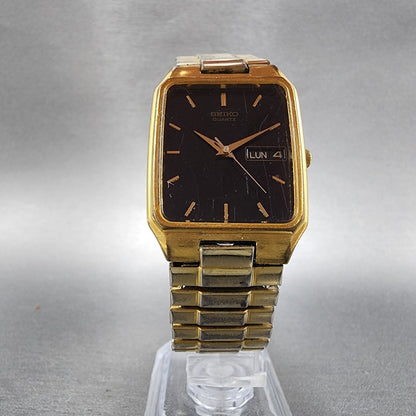Seiko Tank Watch Men 28mm Black Dial Gold Tone Rectangle Daydate 7N33-5028 PARTS