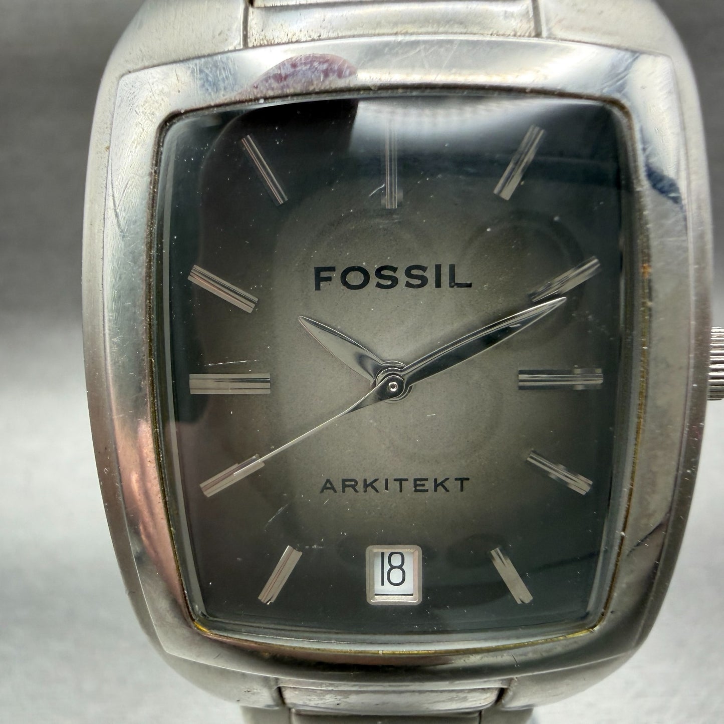 Fossil Arkitekt Watch Men 31mm Gray Dial Steel Date Rectangle FS2991 New Batt1