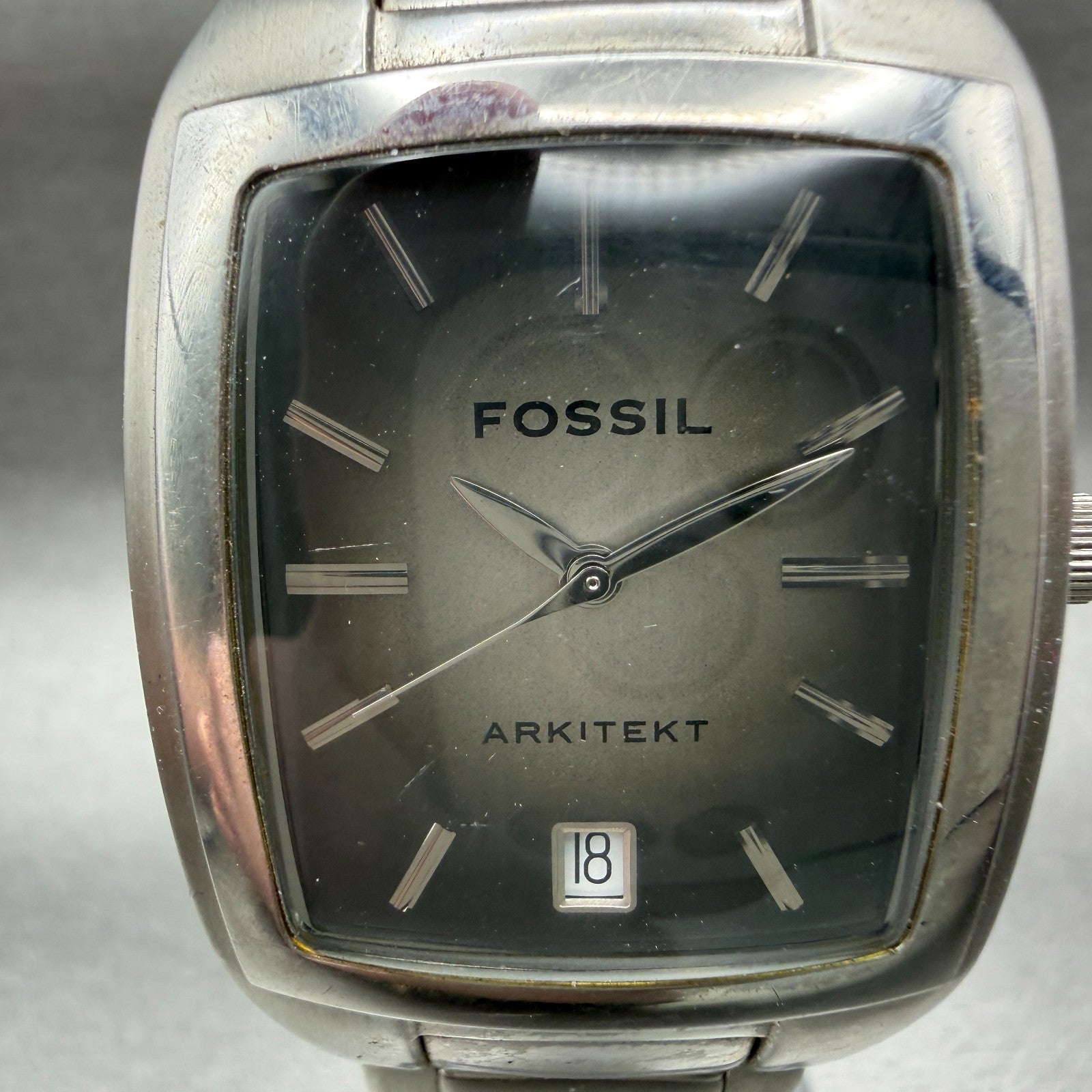 Fossil Arkitekt Watch Men 31mm Gray Dial Steel Date Rectangle FS2991 New Batt1