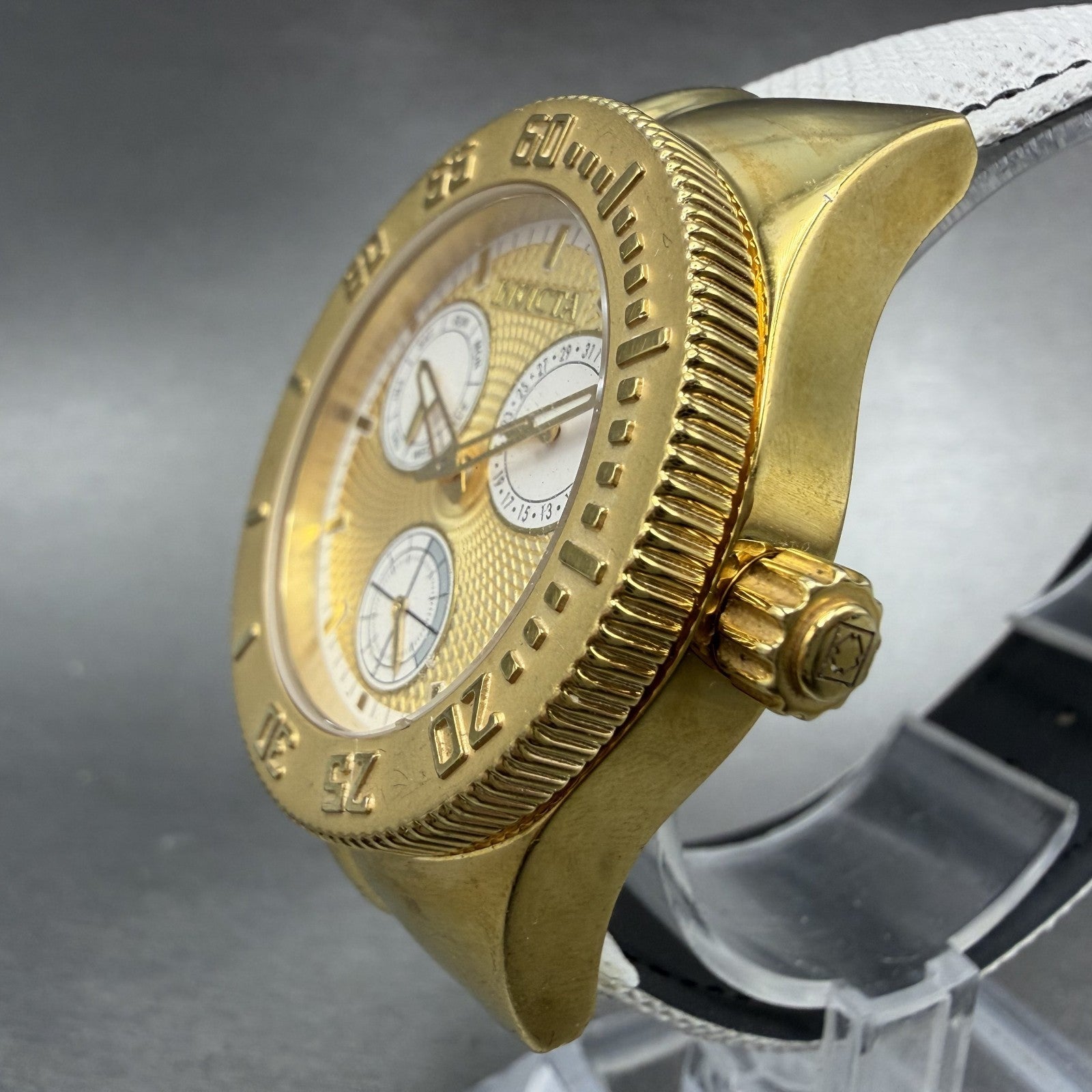 Invicta Wildflower Watch Women 37mm Gold Dial Gold Tone Daydate 5924 New Batt2