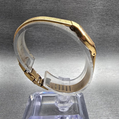 Seiko Womens Watch 17mm Champagne Dial Gold Tone Oval 2P20-5H39 New Battery8
