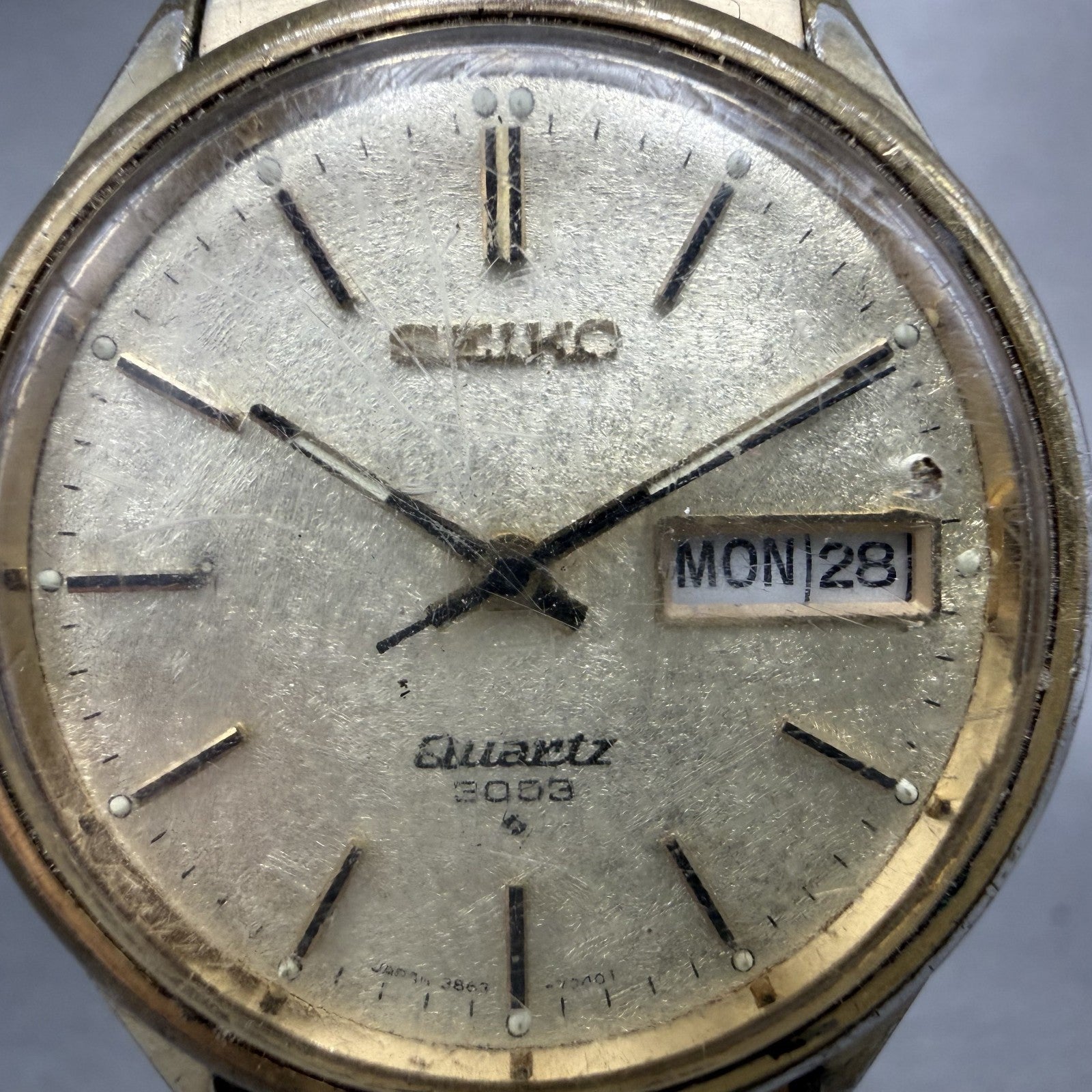 Seiko 3003 Quartz Watch Men 36mm Champagne Dial Gold Tone Daydate 38637049 PART2