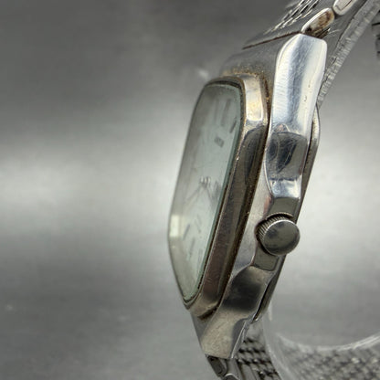 Citizen Vega Watch Men 30mm Silver Dial Silver Tone Daydate 5F00-L04080 PARTS3