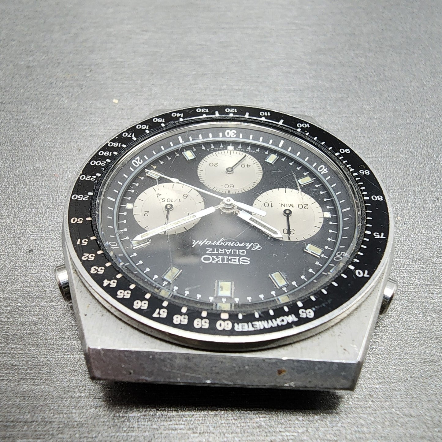 Seiko Chronograph Watch Men 41mm Black Dial Silver Tone READ!! New Bat 7A2870394