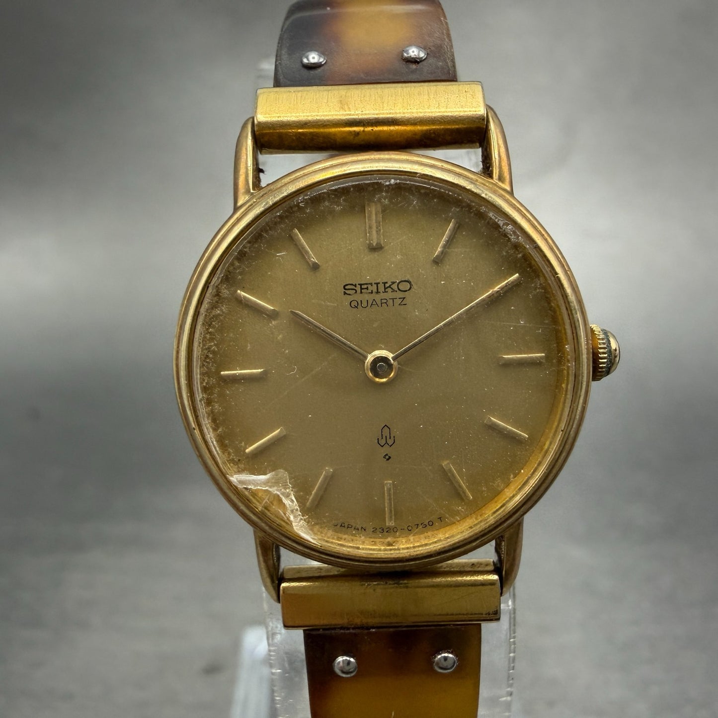 Seiko Watch Women 22mm Champagne Dial Gold Tone Round 2320-0100 New Battery0