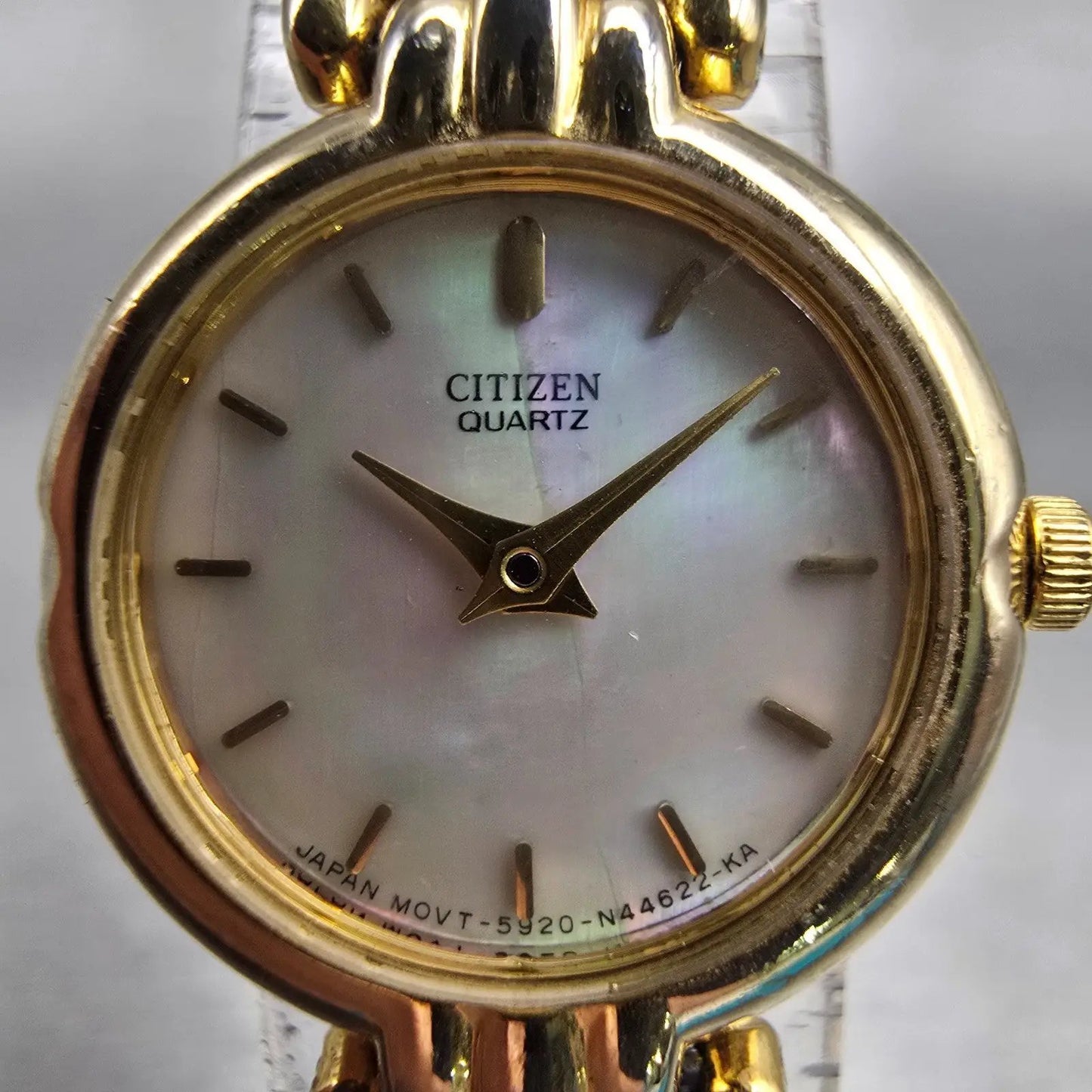 Citizen Watch Women 19mm MOP Dial Gold Tone Round 5920-S49577 New Battery VTG1