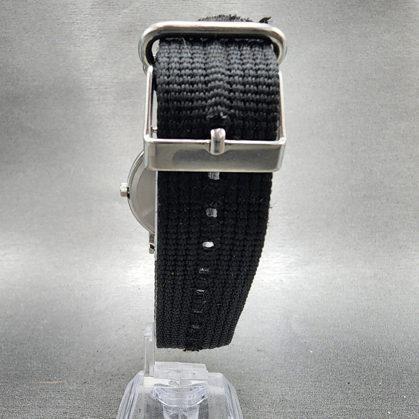 Timex Weekender Watch Men 38mm Cream Dial Silver Tone Indiglo READ!! New Battery7