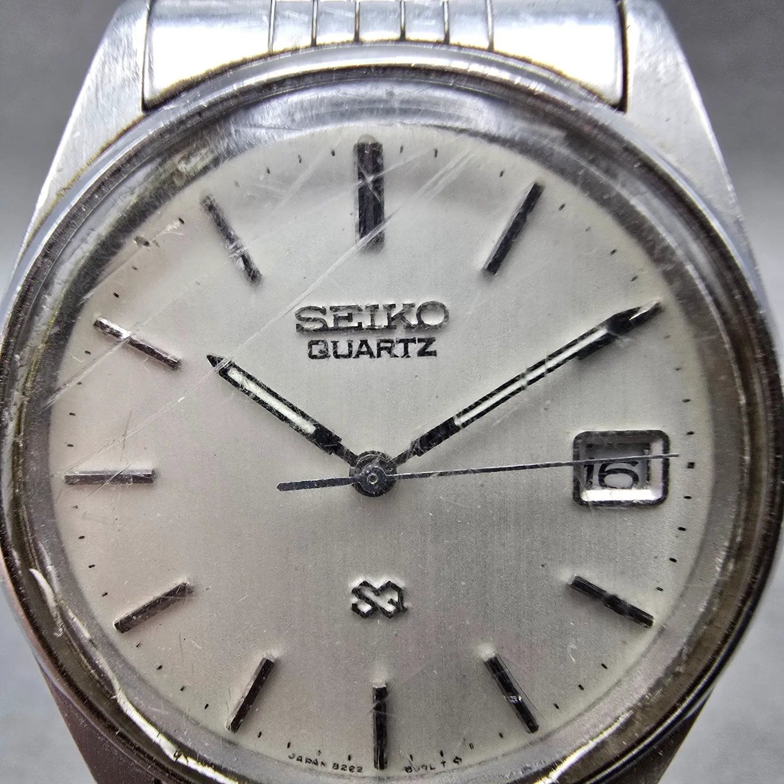 Seiko SQ Watch men 35mm Silver Dial Silver Tone Date READ!!!! 8222-8029 New Batt1