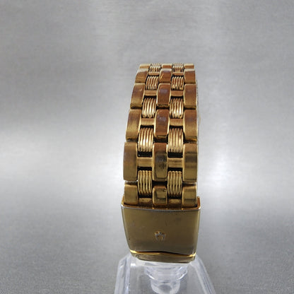 Bulova Watch Women 25mm Champagne Dial Gold Tone Date 97S84 New Battery7