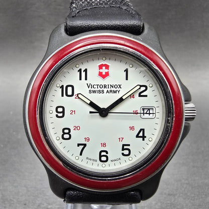 Victorinox Swiss Army Watch Men 39mm White Dial Black Red Date New Battery 60