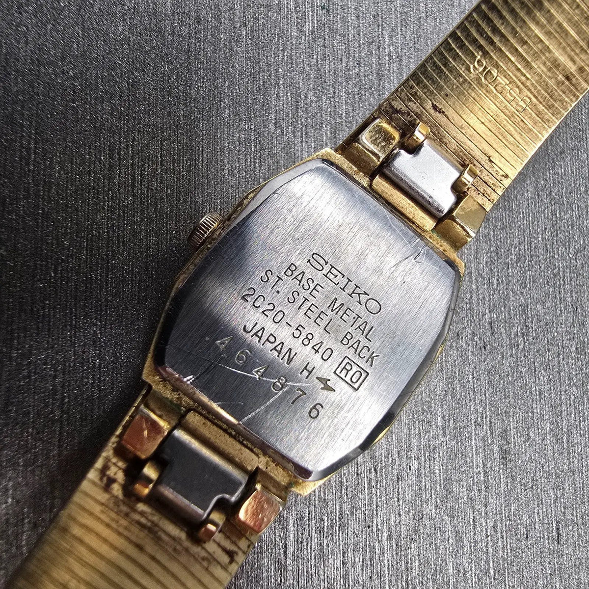 Seiko Watch Women 18mm Gold Dial Gold Tone Octagon 2C20-5840 New Battery Vintage10