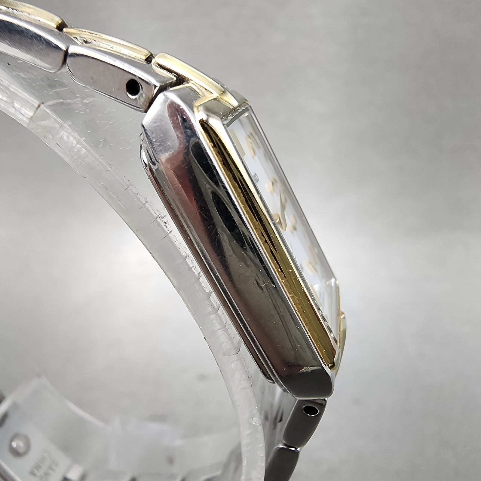 Seiko Solar Tank Watch Women 15mm White Dial Two Tone Rectangle V1160ah0 Runs A3