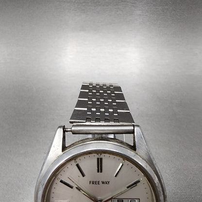 Citizen Free Way Watch Men 37mm Silver Dial Steel Daydate 5500A41598 New Batt4