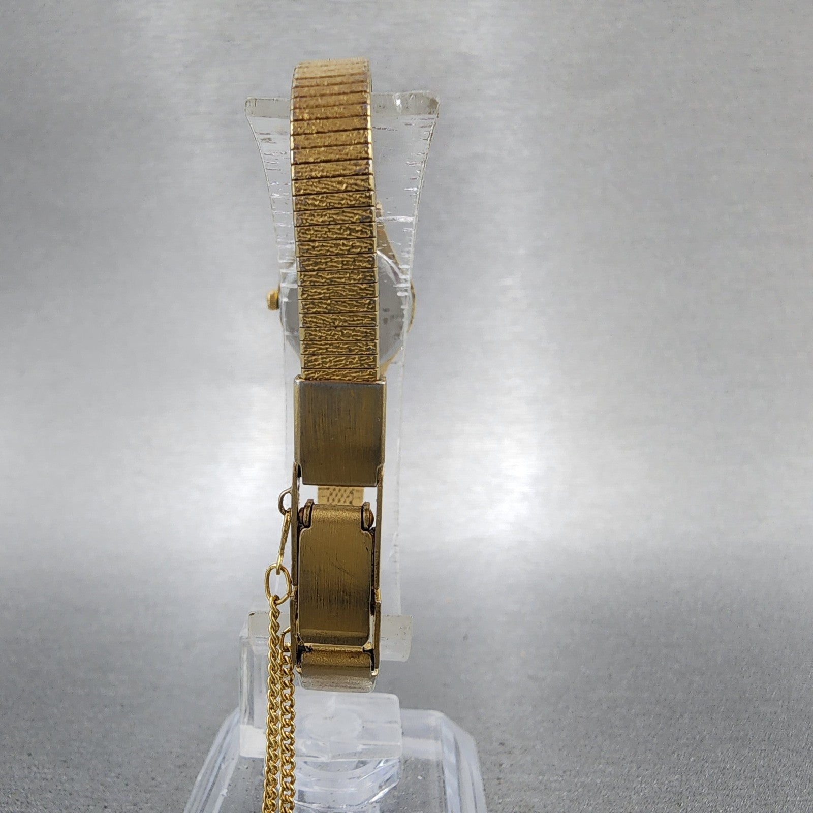 Citizen CQ Watch Women 17mm Black Dial Gold Tone Oval 5930S25350 New BatteryA127