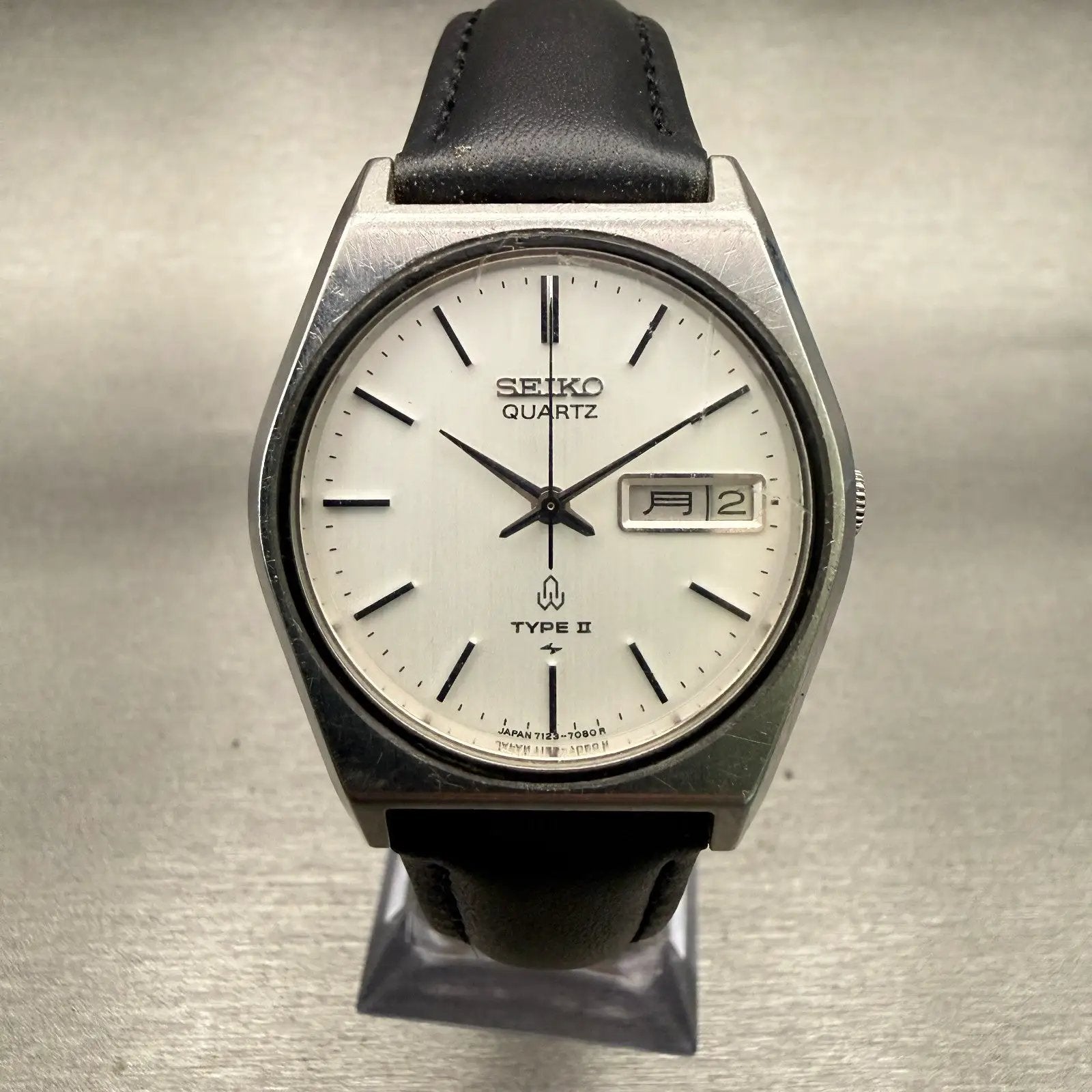 Seiko Watch Men 34mm Silver Dial Silver Tone Daydate Round 7123-7080 New Battery0