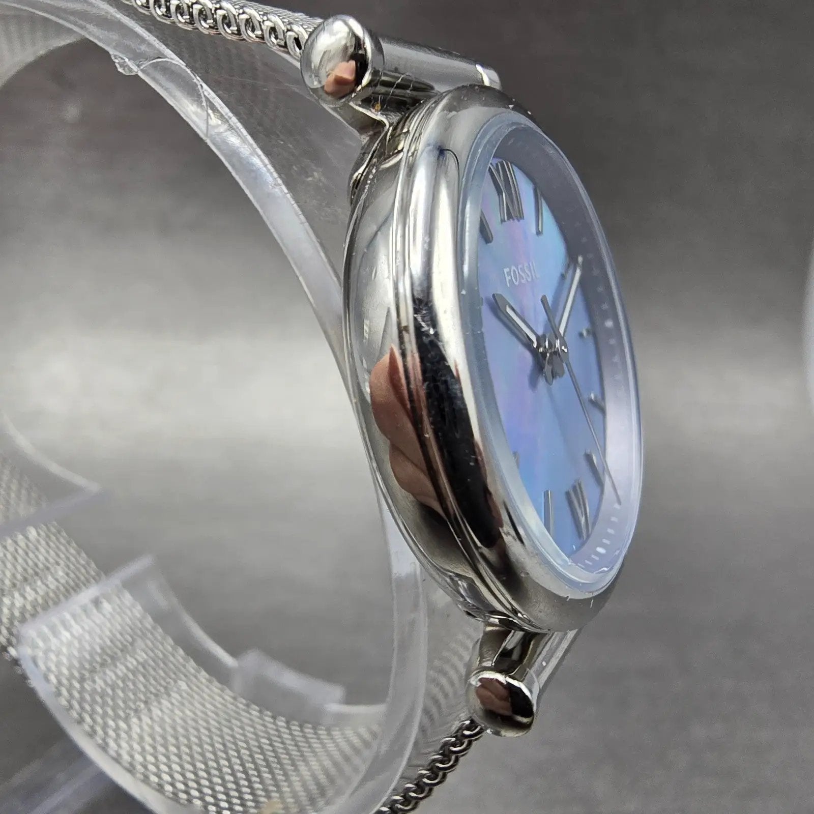 Fossil Watch Women 28mm MOP Dial Silver Tone Round ES5083 New Battery3