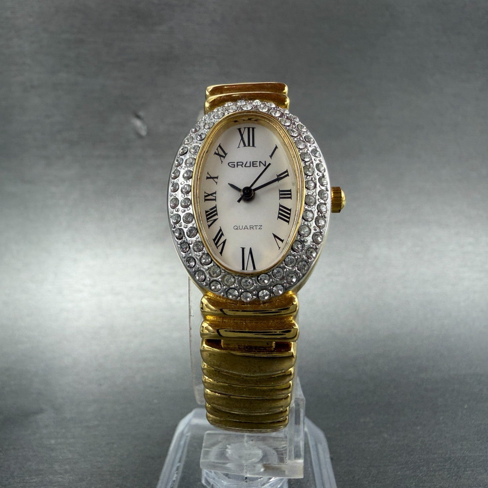 Gruen Watch Women 21mm White Dial Gold Tone Oval Crystal bezel New Battery5