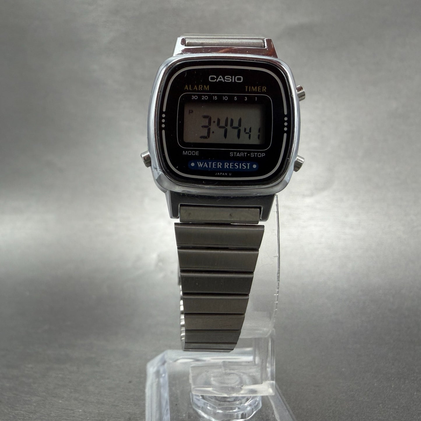 Casio Digital Watch Women 25mm Silver Alarm Chrono Daydate LA670W New Battery5