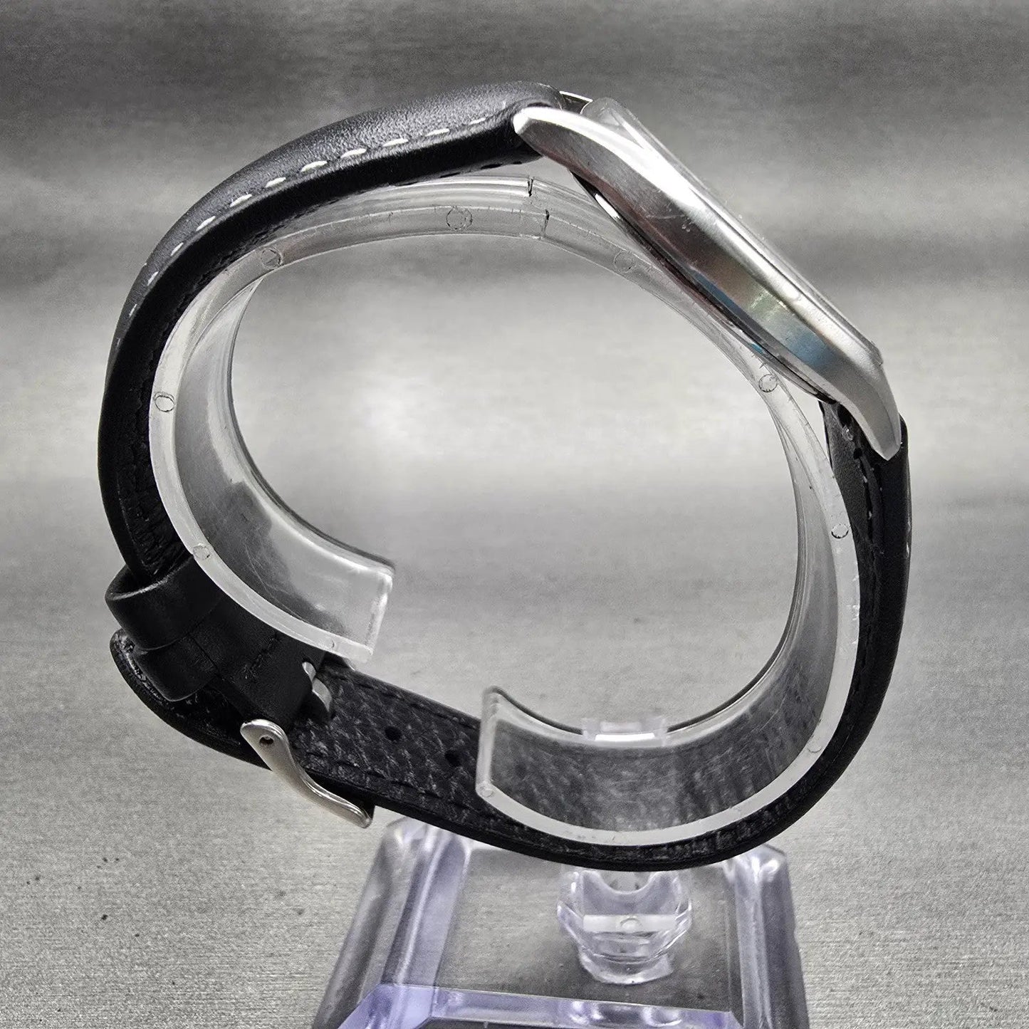 Seiko Watch Men 33mm Silver Dial Silver Tone Rectangle 5931-5330 New Battery VTG8