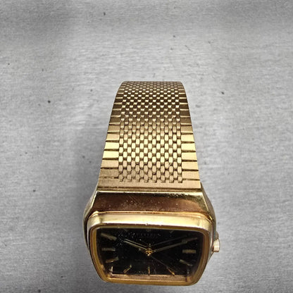 Citizen Watch Men 28mm Black Dial Gold Tone Rectangle T4-G02646 New Battery VTG4