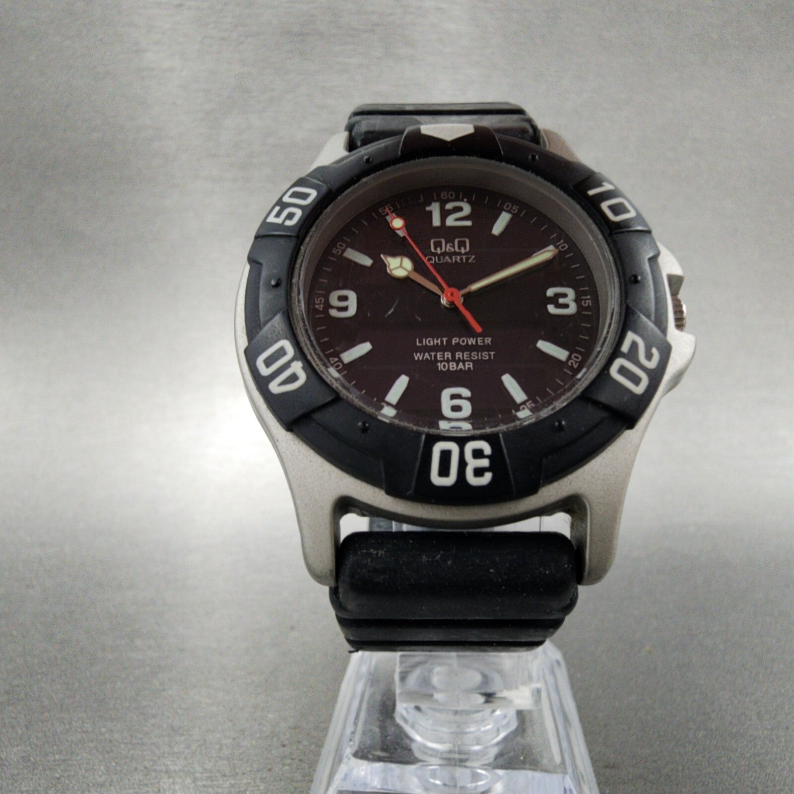 Citizen Q&Q Diver Watch Men 40mm Black Dial Gray Tone Solar Runs Round5