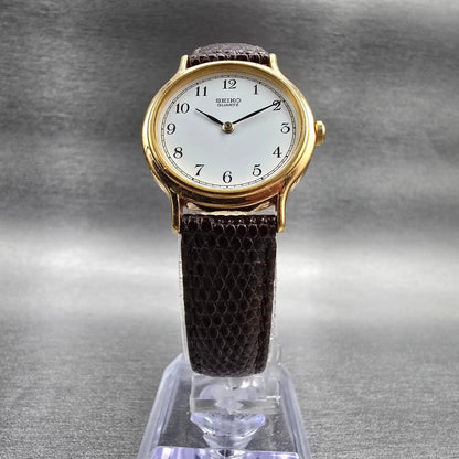 Seiko Watch Women 26mm White Dial Gold Tone Round V700-6091 New Battery Vintage5