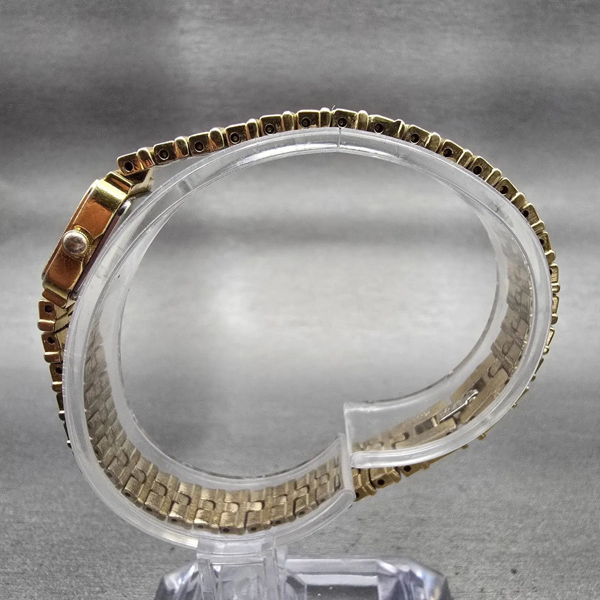 Seiko Tank Watch Women 13mm Black Dial Gold Tone Rectangle 1E20-5689 New Battery6