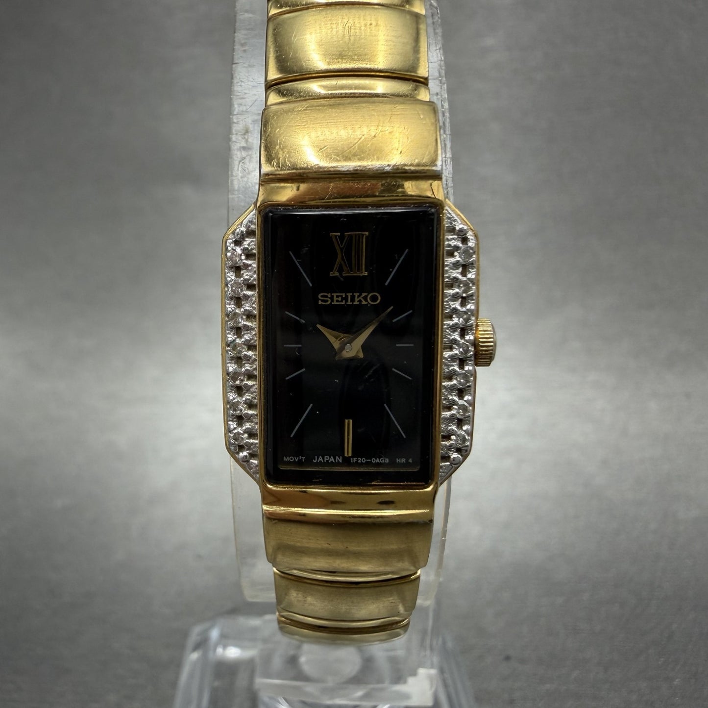 Seiko Tank Watch Women 15mm Black Dial Gold Tone Rectangle 1F200AA0 New Battery0