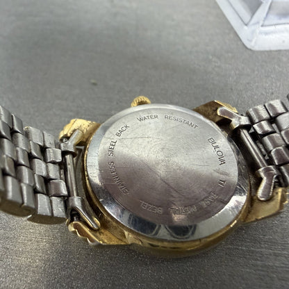 Bulova Watch Women 24mm White Dial Gold Tone Round 92E09 New battery9