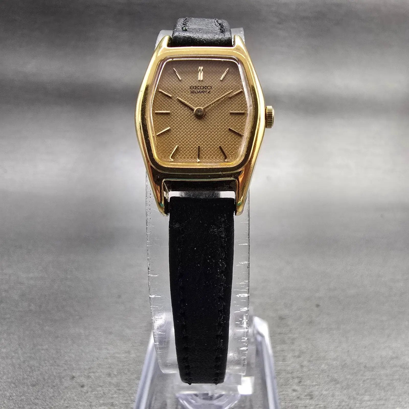 Seiko Watch Women 17mm Gold Dial Gold Tone Hexagon 2C20-6440 New Battery Vintage5
