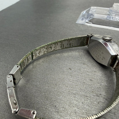 Citizen Watch Women 15mm Silver Dial Silver Toe Oval Manual 4-680758 Runs VTG11
