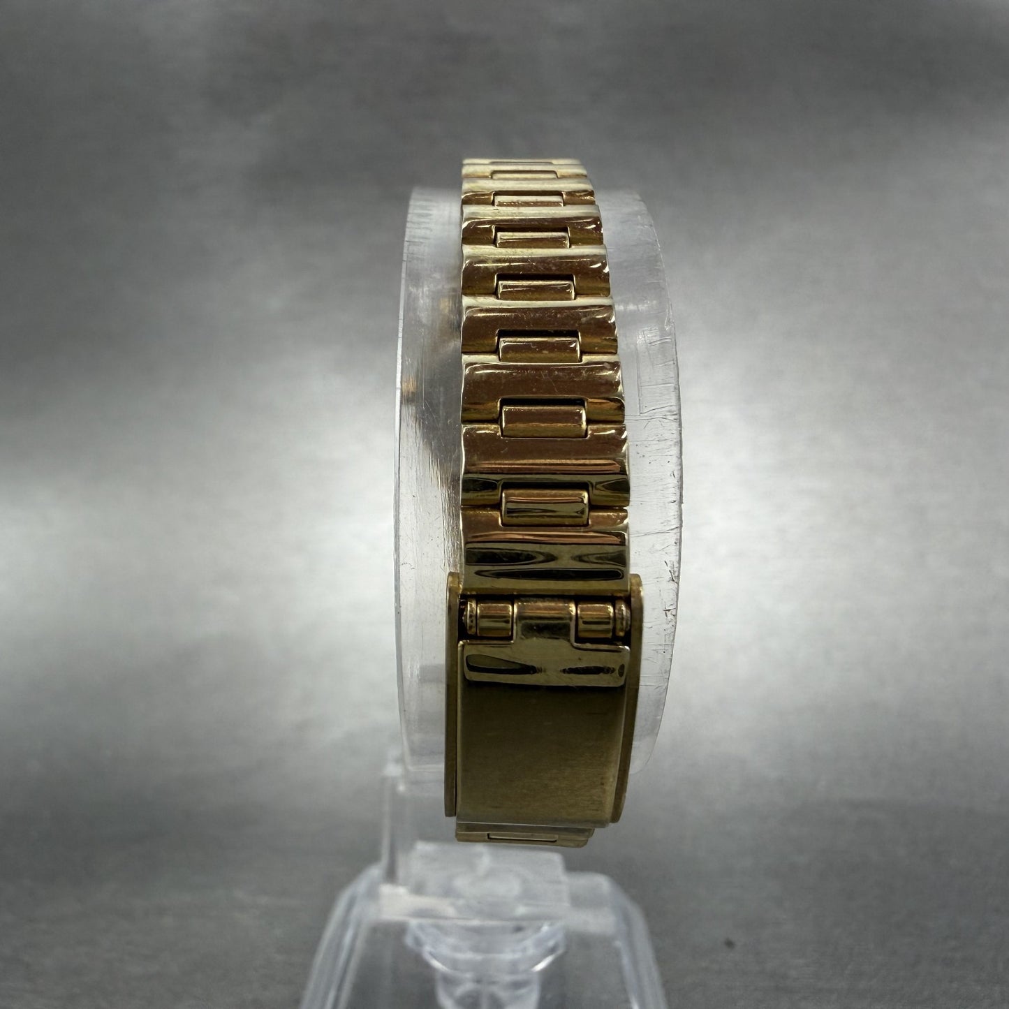 Seiko Watch Women 17mm Black Dial Gold Tone Round 2Y01-5089 New Battery7