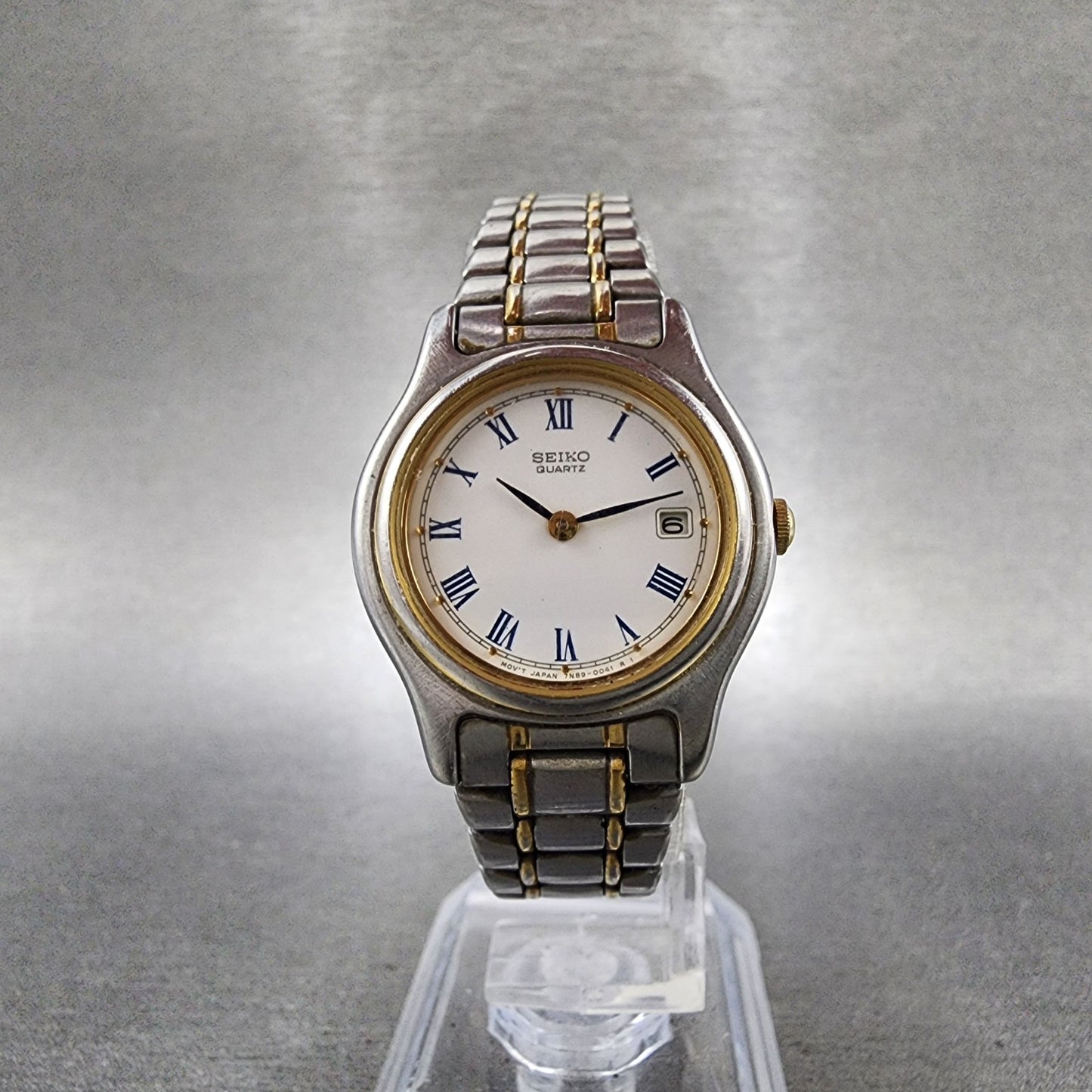 Seiko Watch Women 26mm White Dial Two Tone Date Round 7n890021 New Battery5
