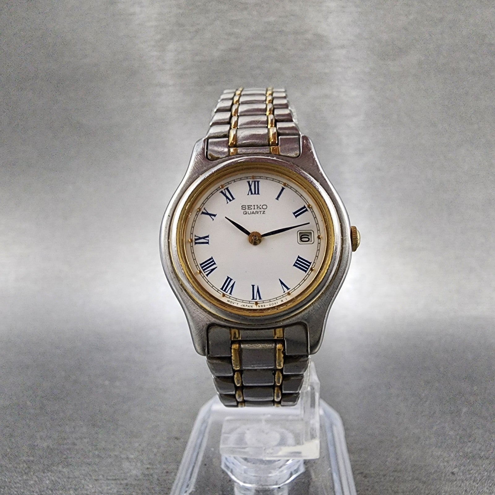 Seiko Watch Women 26mm White Dial Two Tone Date Round 7n890021 New Battery5