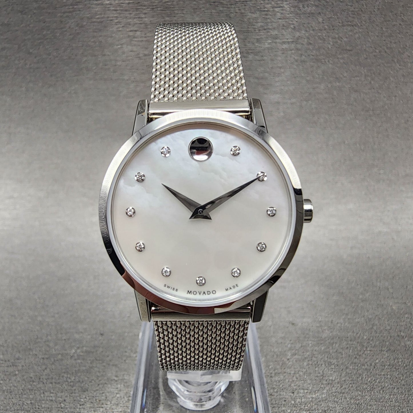 Movado Museum Watch Women 28mm MOP Dial Stainless Steel Diamond Markers New Bat2