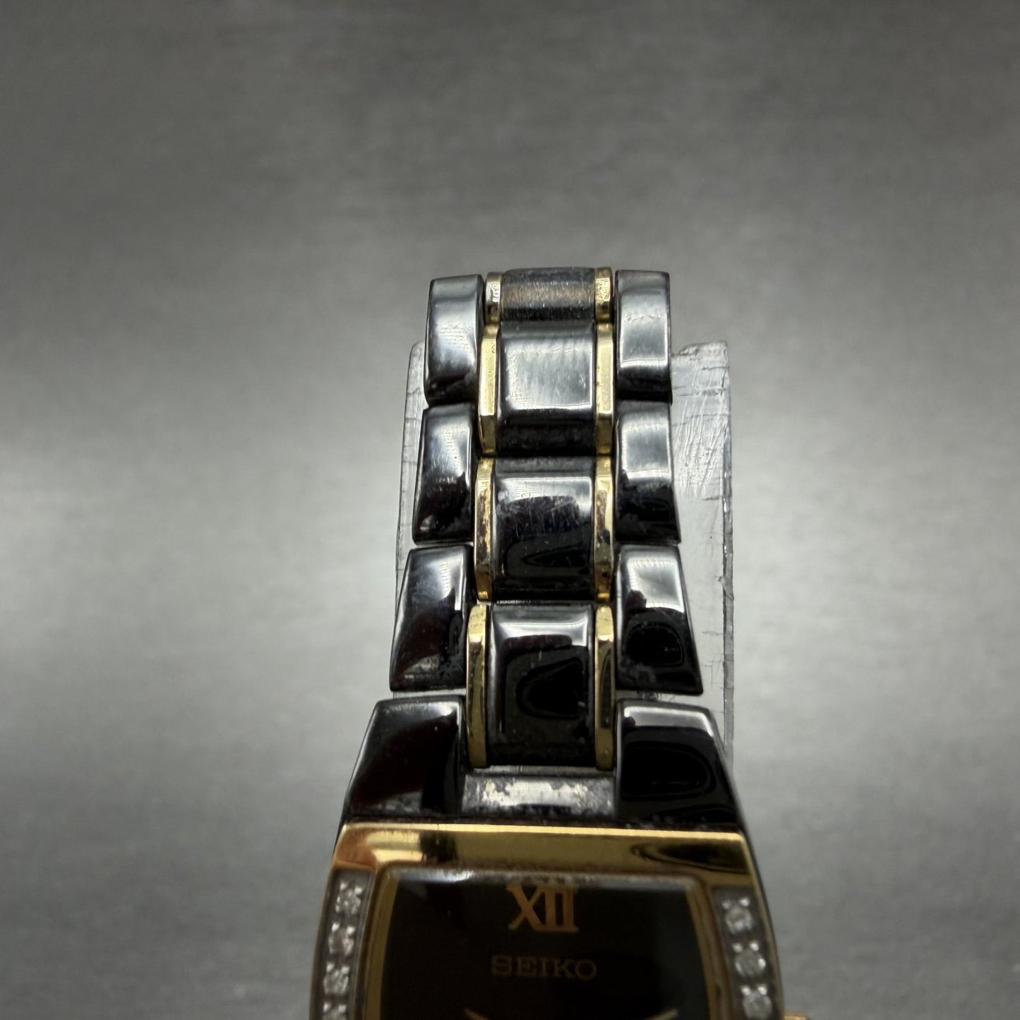 Seiko Tank Watch Women 19mm Black Dial Black & Gold Tone 1N00-0NG0 New Battery4